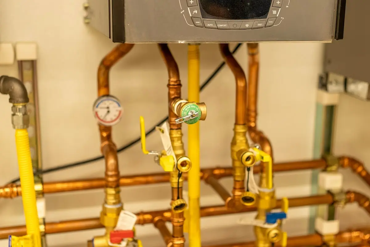 Licensed technician providing Emergency Plumbing for a homeowner in Willoughby Hills