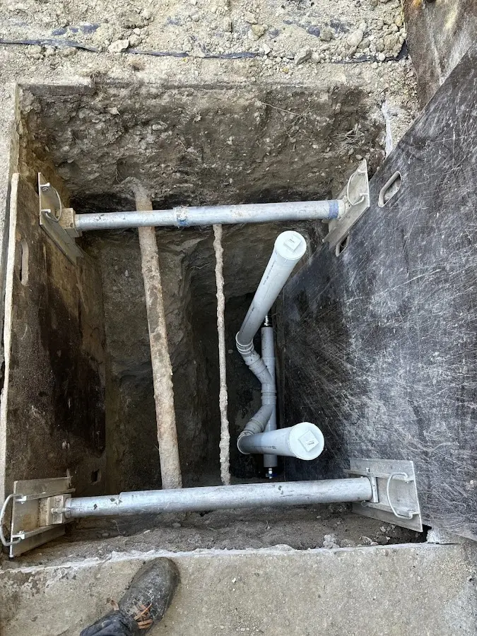 Experienced plumber completing Gas Line Repair work in Willoughby Hills